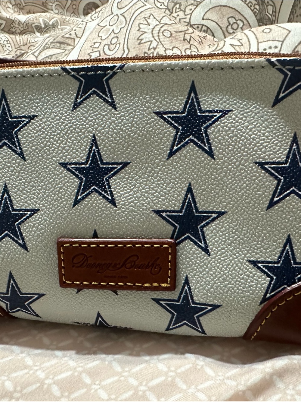 Dooney & Bourke NFL Dallas Cowboy’s cosmetic/catch all bag. - Picture 1 of 2